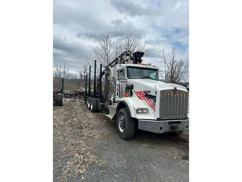 2013 Kenworth T-800 Log Truck